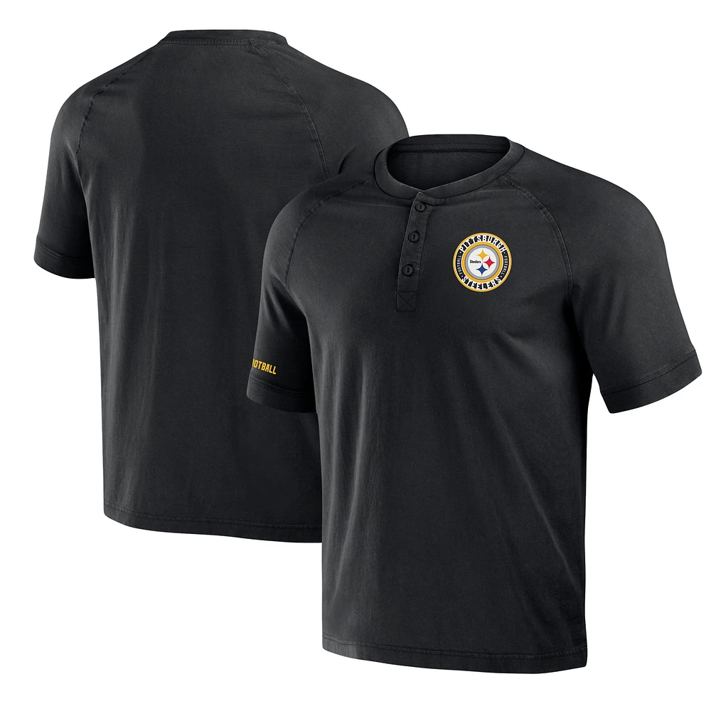 T-shirt Henley délavé noir NFL x Darius Rucker pour homme de la collection Fanatics des Pittsburgh Steelers