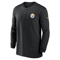 Haut Nike noir Pittsburgh Steelers 2023 Sideline Performance à manches longues tri-mélange et quart de zip pour homme