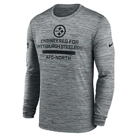 T-shirt Nike gris à manches longues Performance Sideline Velocity des Pittsburgh Steelers pour homme