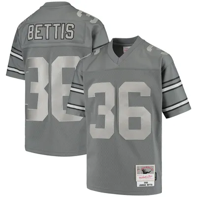 Men's Mitchell & Ness Deion Sanders Black Dallas Cowboys Retired Player  Name & Number Mesh Top