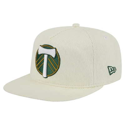 Casquette de golf à visière snapback Portland Timbers 2025 Kickoff de New Era pour homme, couleur crème