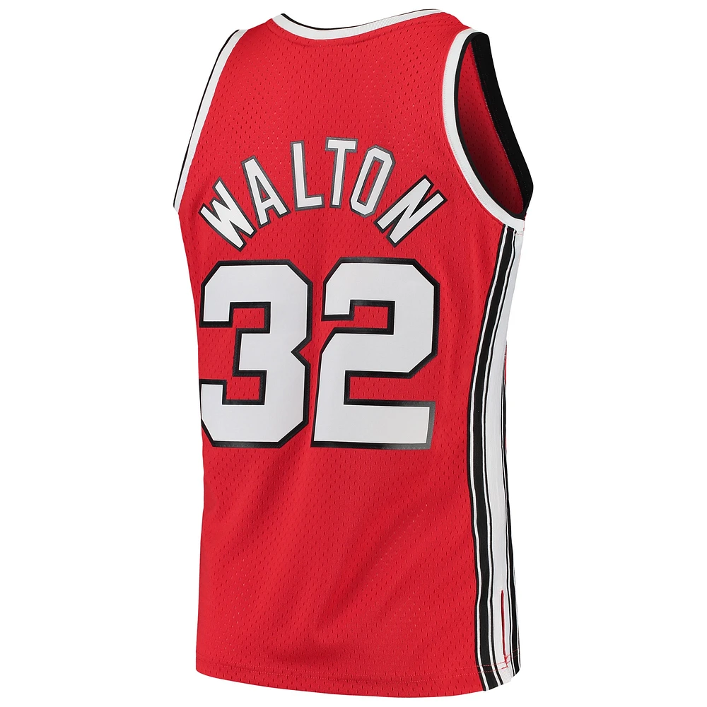 Maillot Swingman Mitchell & Ness Bill Walton rouge Portland Trail Blazers 1976/77 pour hommes