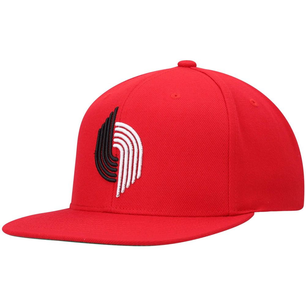 Men's Mitchell & Ness Red Portland Trail Blazers Hardwood Classics Team Ground 2.0 Snapback Hat