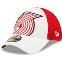 Men's New Era White/Red Portland Trail Blazers Large Logo 39THIRTY Flex Hat