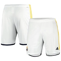 Short d'entraînement adidas Real Madrid 2023/24 blanc pour homme