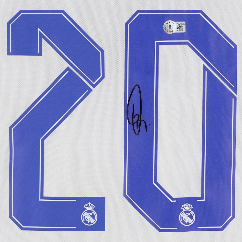 Maillot Adidas blanc à manches longues dédicacé par Vinicius Junior du Real Madrid