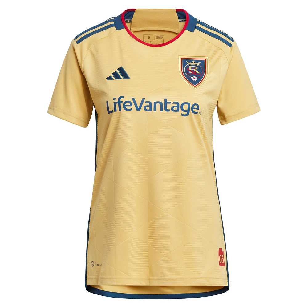 Maillot pour femme adidas Jefferson Savarino Gold Real Salt Lake 2023 The Beehive State Kit Replica Player