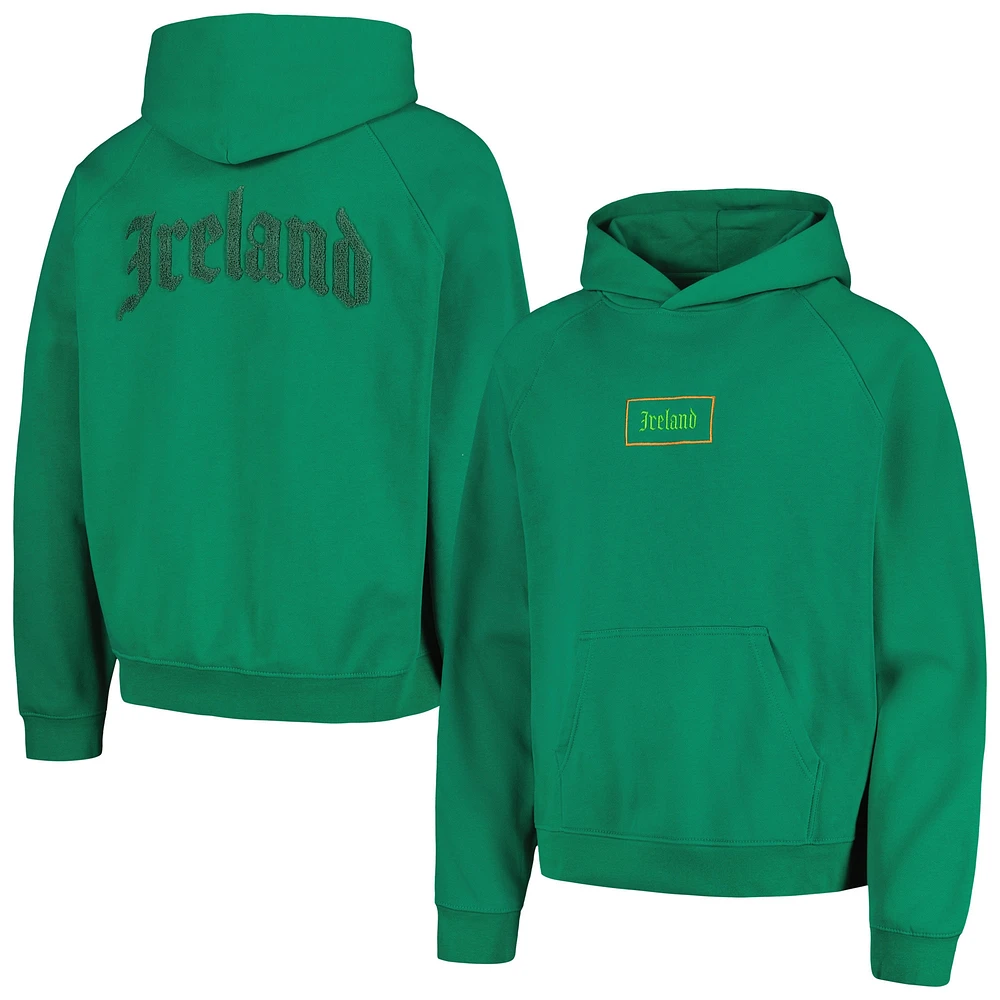 Men's Green Ireland National Team Old English Oversized Raglan Pullover Hoodie