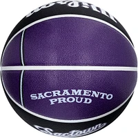 Chris Webber Sacramento Kings Autographed 2022-2023 Wilson City Edition Collectors Basketball