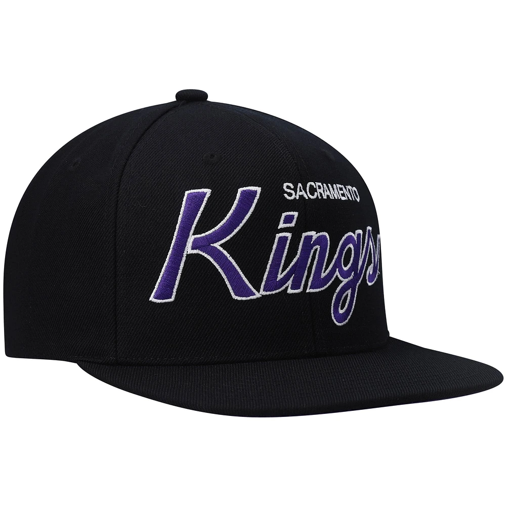 Casquette Snapback Script 2.0 Sacramento Kings Hardwood Classics Script 2.0 Mitchell & Ness pour homme, noir