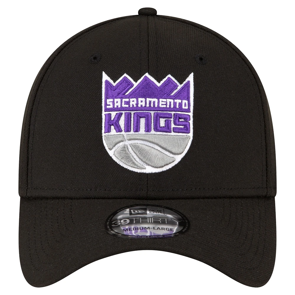 Casquette flexible 39THIRTY noire avec logo des Sacramento Kings New Era pour hommes