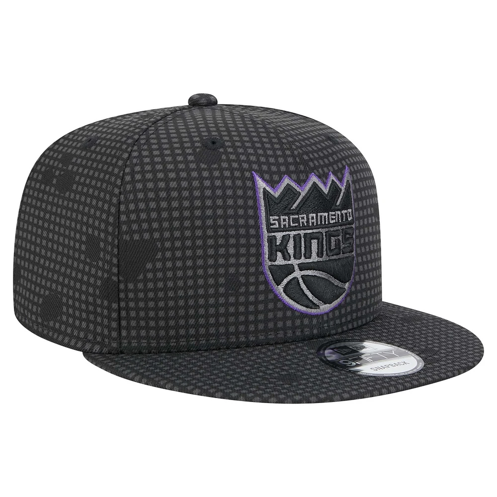 Casquette Snapback 9FIFTY Midnight Ink Pop Outline des Sacramento Kings de New Era pour homme