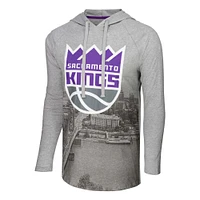 T-shirt à capuche manches longues Stadium Essentials Heather Grey Sacramento Kings Atrium Raglan pour hommes