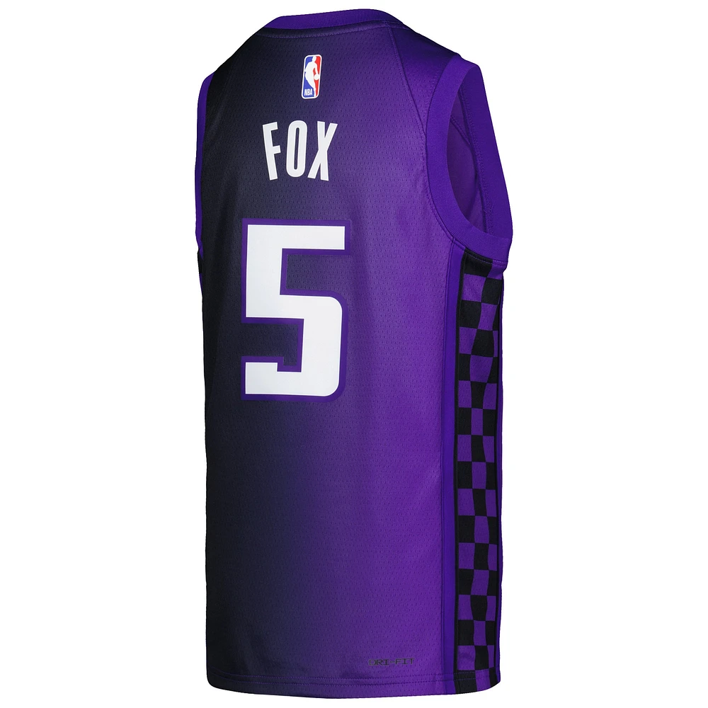 Maillot Jordan Brand De'Aaron Fox Purple Sacramento Kings Swingman pour jeune - Édition Statement