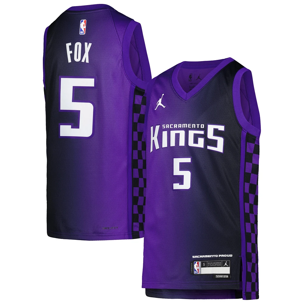 Maillot Jordan Brand De'Aaron Fox Purple Sacramento Kings Swingman pour jeune - Édition Statement