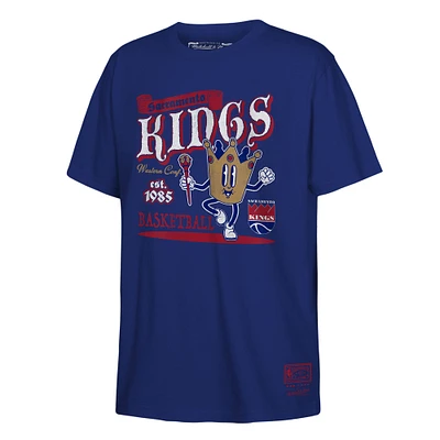 T-shirt rétro Mitchell & Ness Royal Sacramento Kings pour jeunes avec inscription « Mascara »