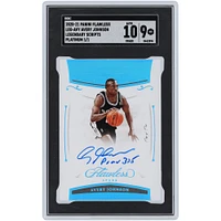 Carte Panini Flawless Platinum 2020-21 autographiée par Avery Johnson des San Antonio Spurs #LEG-AVY #1/1 SGC authentifiée 9/10 avec inscription « Prov 3:5 »