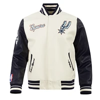 Veste universitaire en laine à fermeture éclair intégrale Pro Standard Cream San Antonio Spurs 2024/25 City Edition pour homme