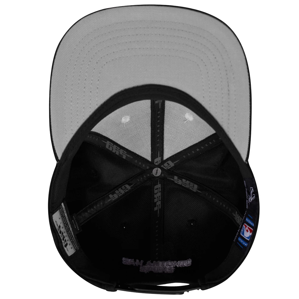 Men's Pro Standard  Cream San Antonio Spurs French Terry Snapback Hat