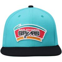 Men's Mitchell & Ness Teal/Black San Antonio Spurs Hardwood Classics Team Two-Tone 2.0 Snapback Hat