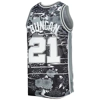 Men's Mitchell & Ness Tim Duncan Silver San Antonio Spurs 1998/99 Hardwood Classics Lunar New Year Swingman Jersey