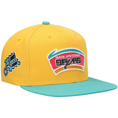 Casquette San Antonio Spurs Hardwood Classics Snapback pour homme Mitchell & Ness jaune