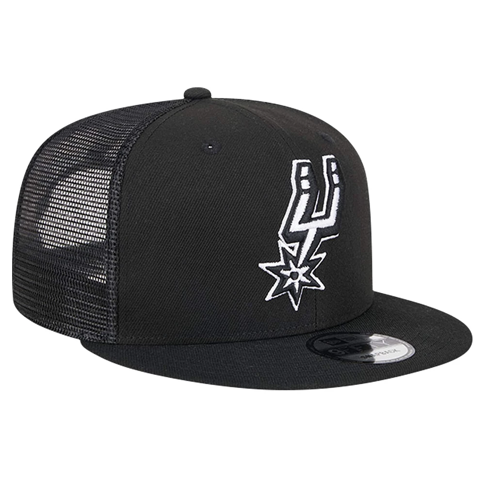 Men's New Era Black San Antonio Spurs 9FIFTY Snapback Trucker Hat