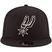 Men's New Era Black San Antonio Spurs Official Team Color 9FIFTY Snapback Hat