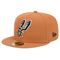 Casquette ajustée San Antonio Spurs 59FIFTY pour homme New Era Tan Color Pack