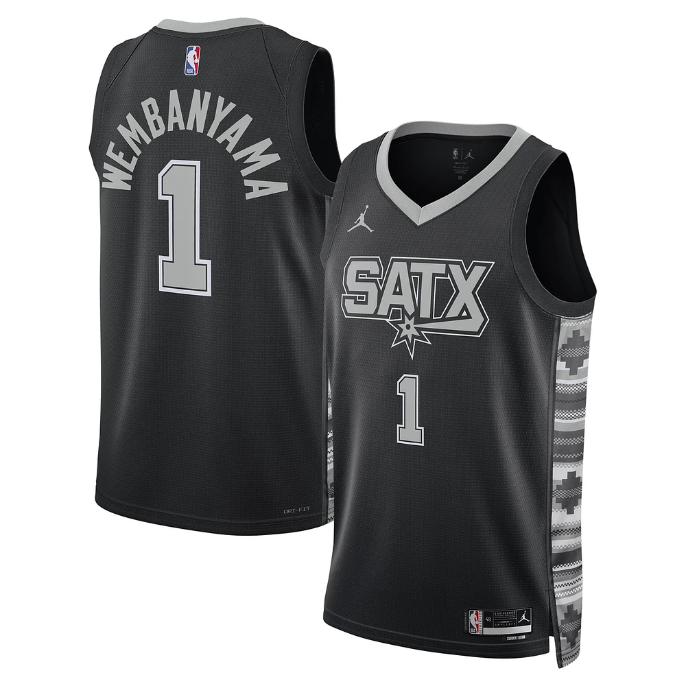 Maillot unisexe Jordan Brand Victor Wembanyama noir San Antonio Spurs Swingman - Statement Edition