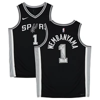 Victor Wembanyama San Antonio Spurs Autographed Black Nike Icon Edition Swingman Jersey with "2024 ROY" Inscription 