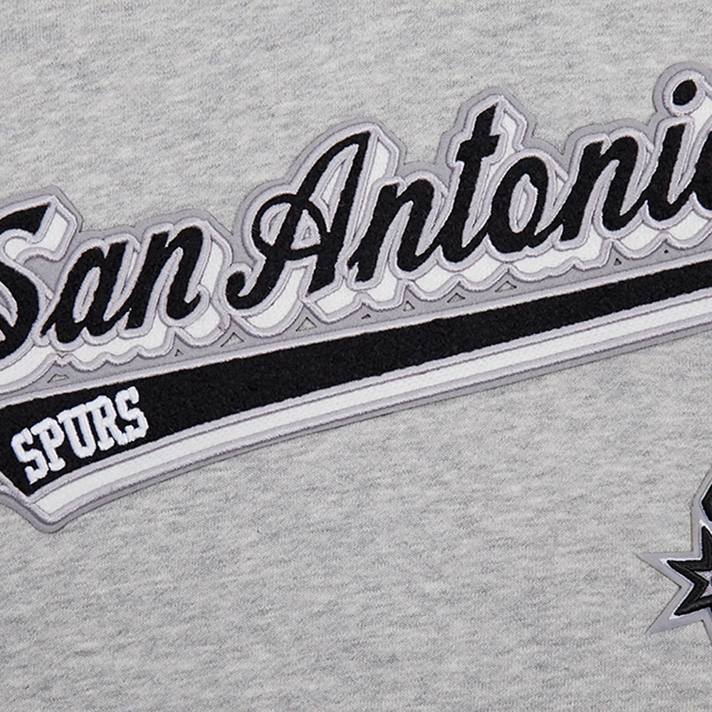 Sweat à capuche court Pro Standard pour femmes, gris chiné, San Antonio Spurs, Script Tail