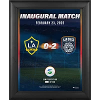 Collage encadré du San Diego FC 13" x 16" : Match inaugural contre le LA Galaxy le 23 février 2025 avec un morceau de ballon de football utilisé lors du match - Édition limitée à 100 exemplaires