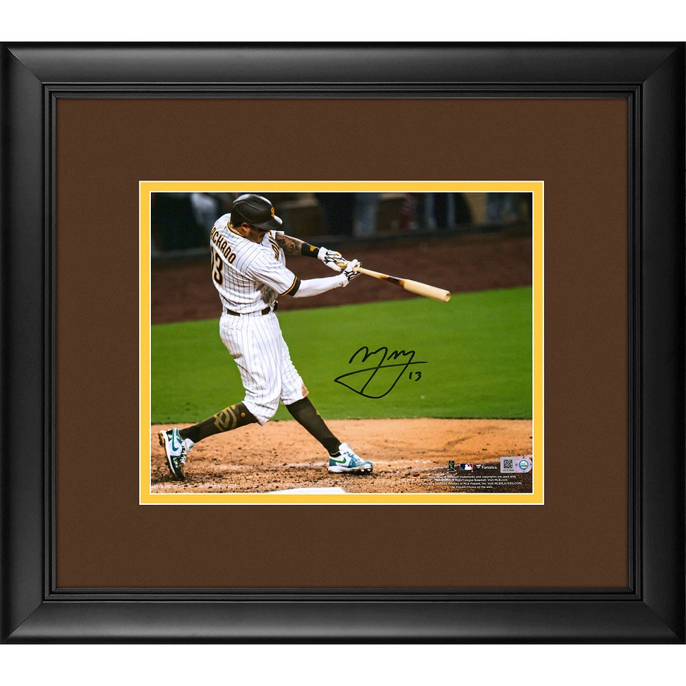 Photographie encadrée autographiée de 20,3 x 25,4 cm de Manny Machado des Padres de San Diego