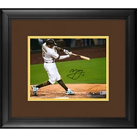 Photographie encadrée autographiée de 20,3 x 25,4 cm de Manny Machado des Padres de San Diego