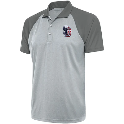 Polo Patriotic Nova argent/acier Antigua pour homme des Padres de San Diego