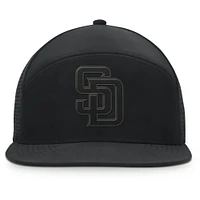 Men's Fanatics Black San Diego Padres Horizon Snapback Hat