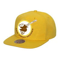 Casquette snapback basique Mitchell & Ness Gold San Diego Padres Cooperstown Collection pour homme