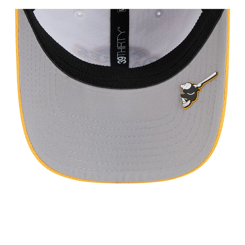 Men's New Era Brown/Gold San Diego Padres 2025 MLB Clubhouse 39THIRTY Flex Hat