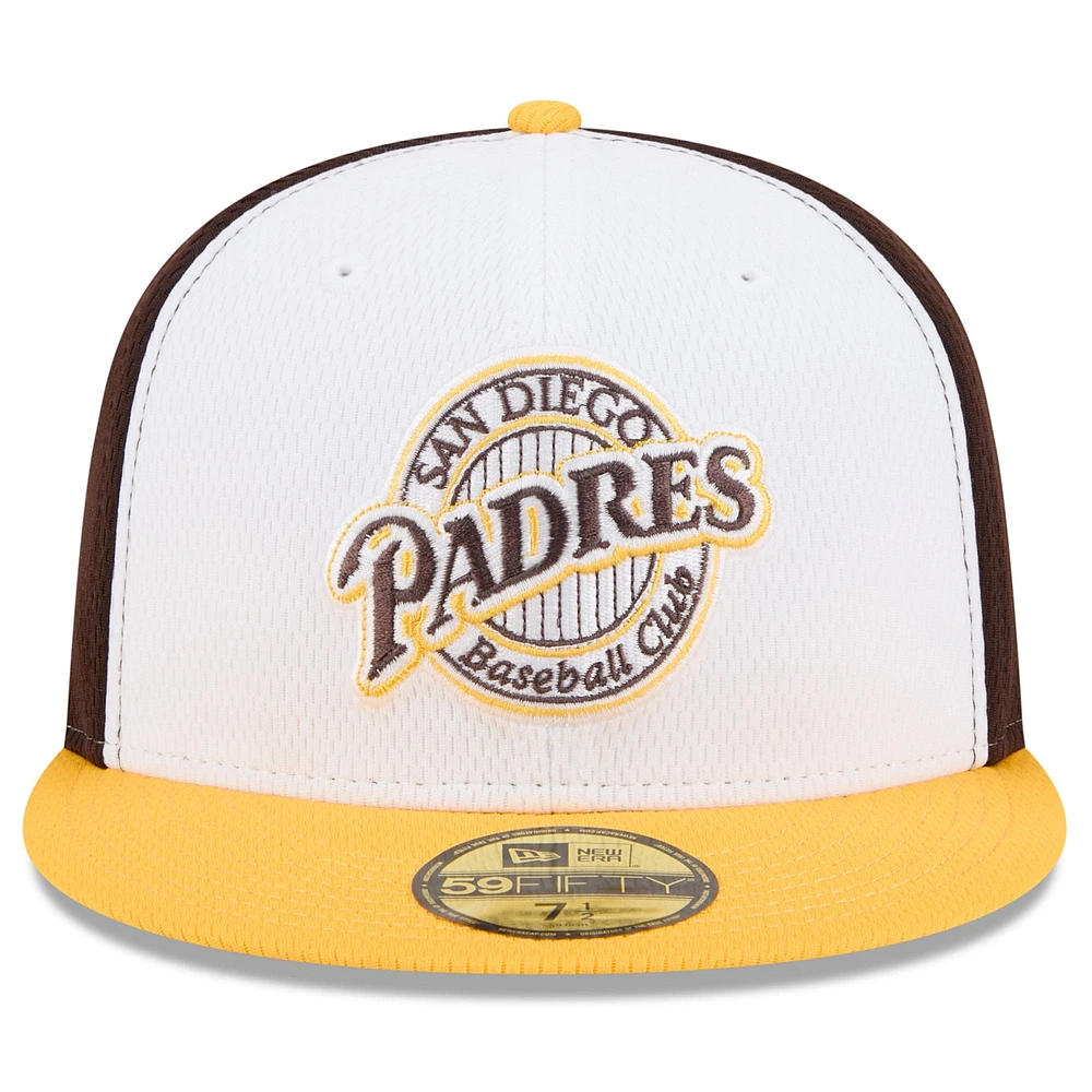 Men's New Era Brown/Gold San Diego Padres 2025 MLB Clubhouse 59FIFTY Fitted Hat