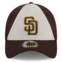 Men's New Era  Brown San Diego Padres 2025 Batting Practice 39THIRTY Flex Hat