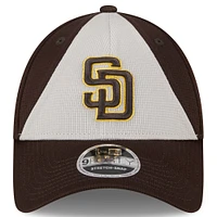 Men's New Era  Brown San Diego Padres 2025 Batting Practice 9FORTY Adjustable Hat