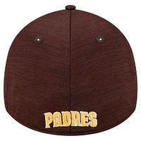 Men's New Era Brown San Diego Padres Tech 39THIRTY Flex Hat