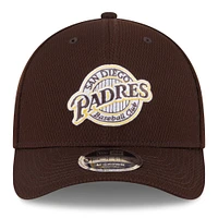 Men's New Era Dark Brown San Diego Padres 2025 MLB Clubhouse 9FORTY Adjustable Hat