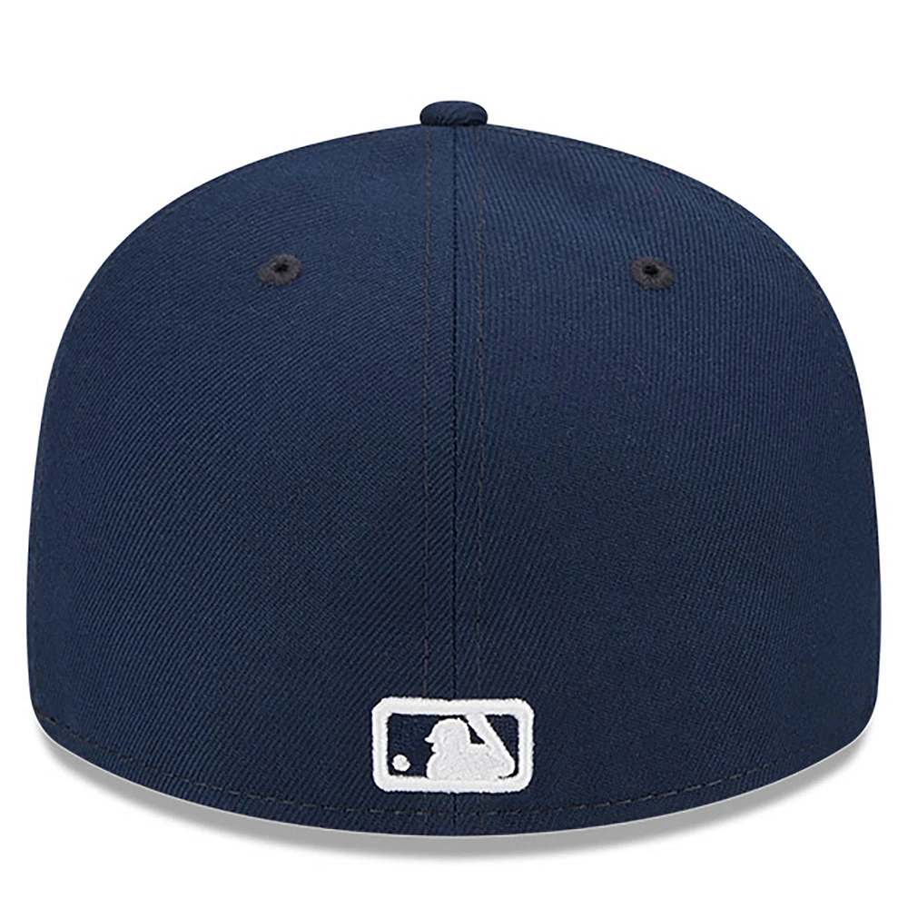 Casquette ajustée 59FIFTY à profil bas San Diego Padres Oceanside New Era pour homme, bleu marine