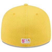 Men's New Era Yellow San Diego Padres City Connect Batting Practice Low Profile 59FIFTY Fitted Hat