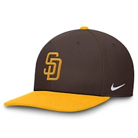 Casquette Nike Pro Performance Snapback marron/doré pour homme des San Diego Padres