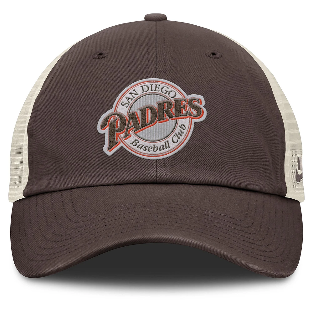 Casquette ajustable Nike marron/naturel pour homme San Diego Padres Cooperstown Collection Club Trucker