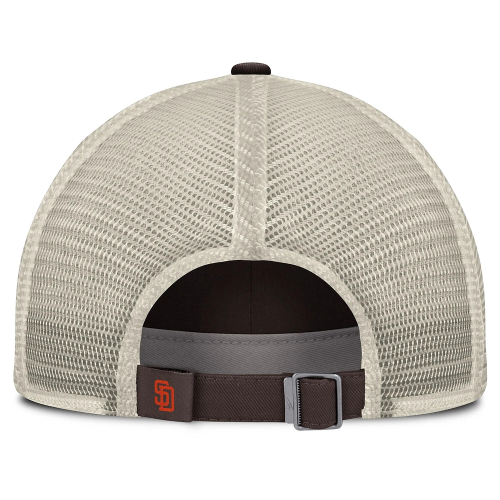 Casquette ajustable Nike marron/naturel pour homme San Diego Padres Cooperstown Collection Club Trucker