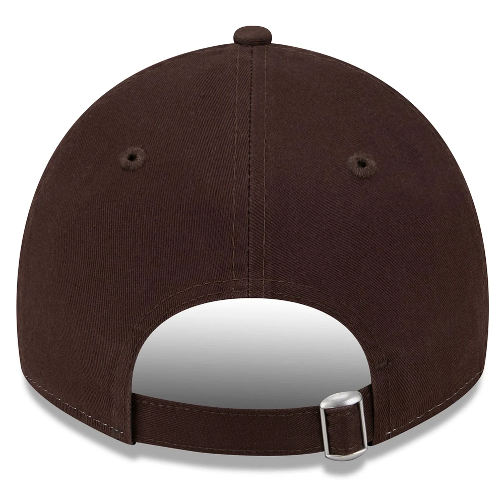 Casquette ajustable 9TWENTY d'entraînement au bâton San Diego Padres 2025 de New Era pour jeunes